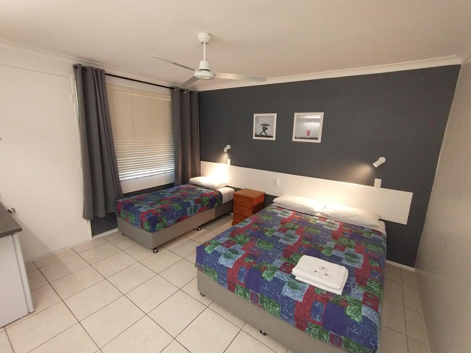 Aspley Sunset Motel Room photo