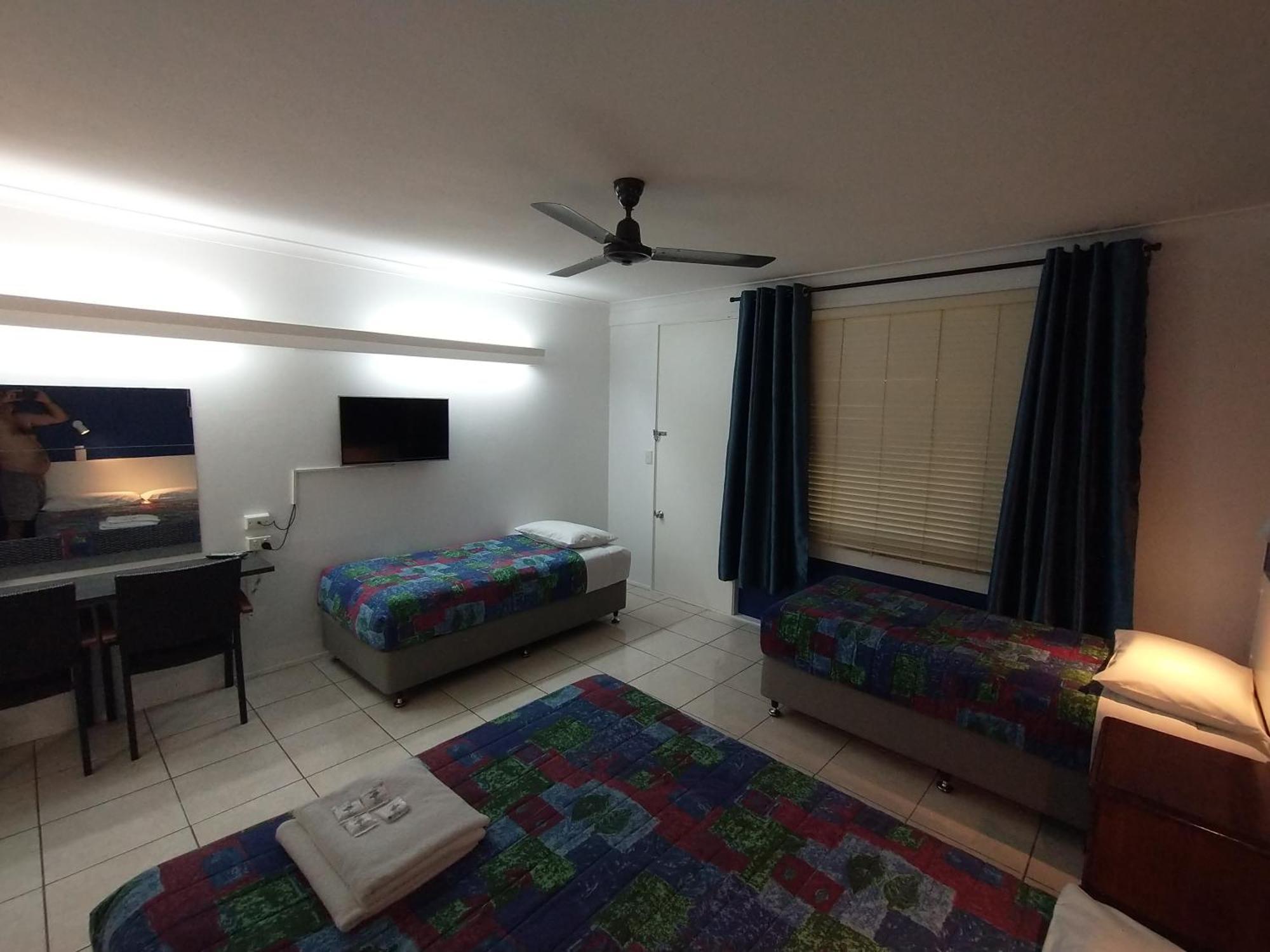 Aspley Sunset Motel Room photo